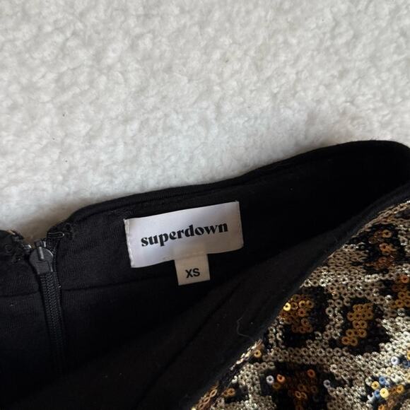 Revolve Superdown Leopard Print Glam Party Sequin Sparkle Mini Skirt Brown XS - Picture 3 of 4
